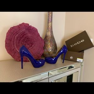 Bailey Blue Pumps